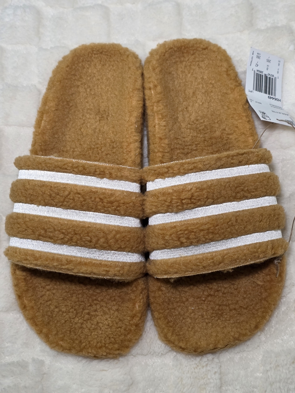 ADIDAS ORIGINALS ADILETTE COZY SLIDES MESA/CHALK WHITE COLORWAY M8/W9 (H06449)